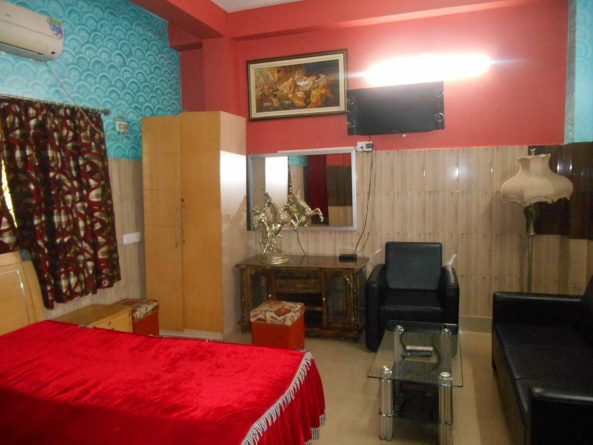 Hotel Surja Laxmi Raiganj Екстер'єр фото